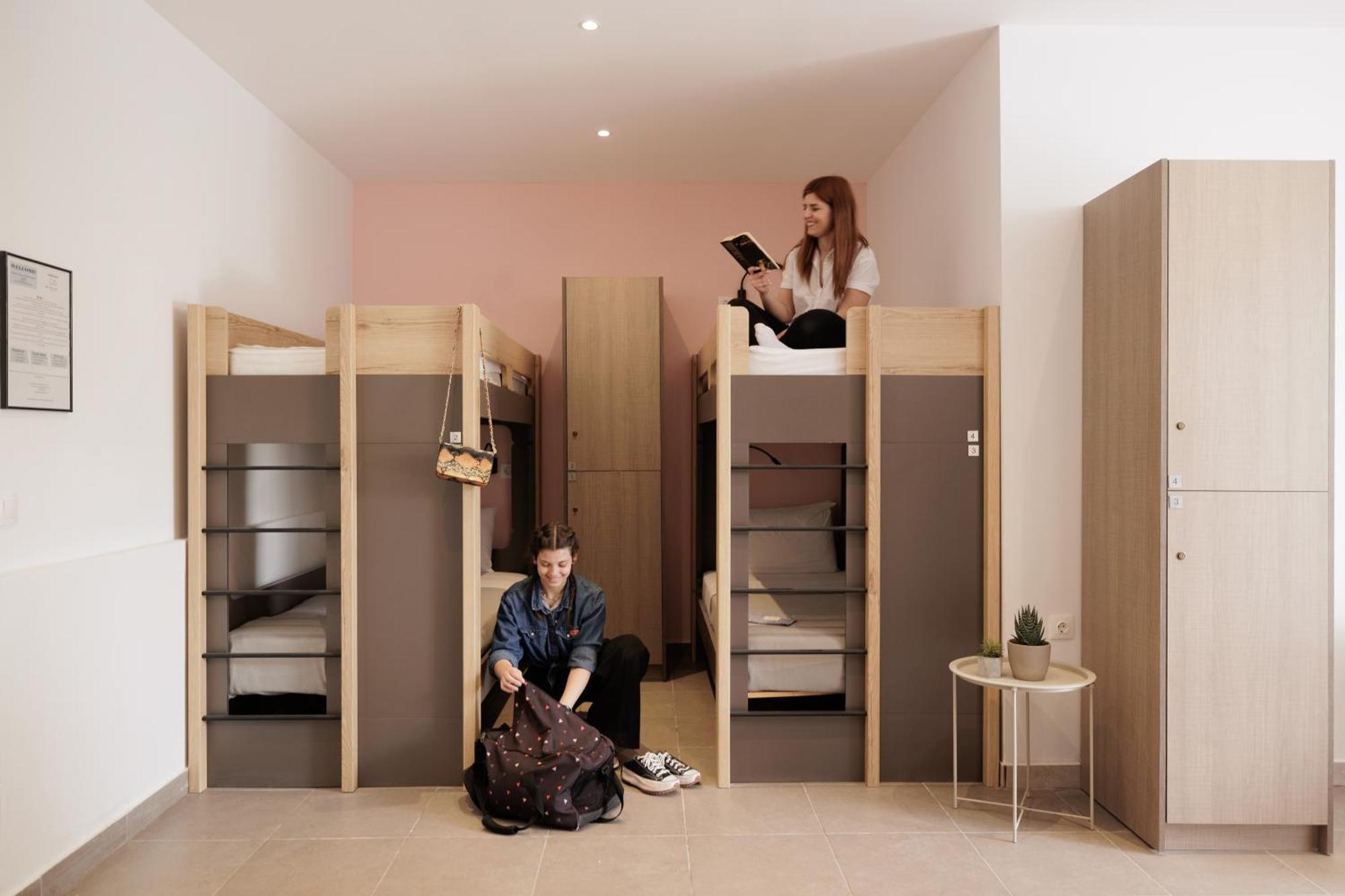 Local Hostel & Suites Potamos  Luaran gambar