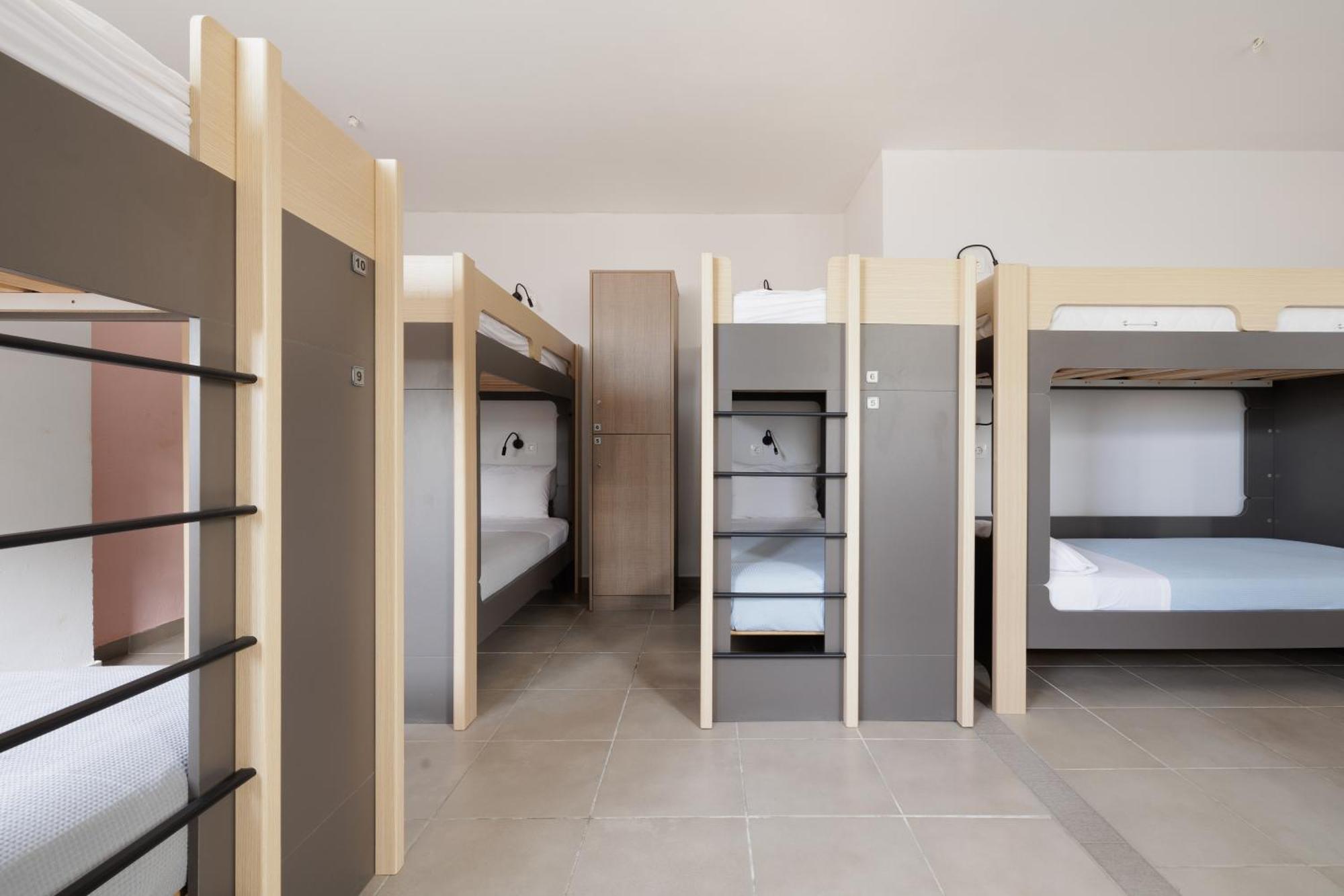 Local Hostel & Suites Potamos  Luaran gambar