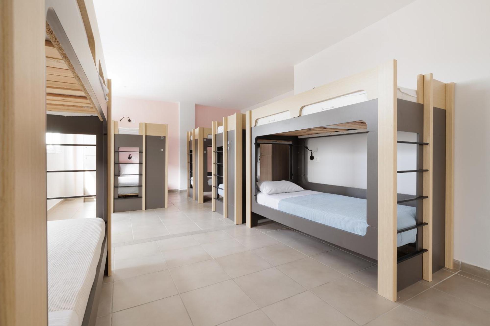 Local Hostel & Suites Potamos  Luaran gambar