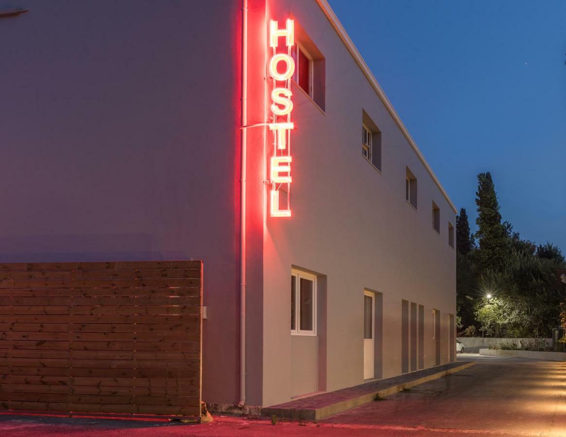Local Hostel & Suites Potamos  Luaran gambar